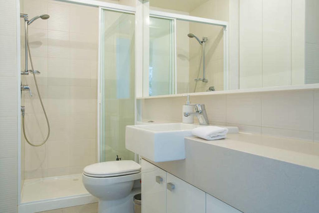 Mj Shortstay Whiteman St Apartment Мелбърн Екстериор снимка